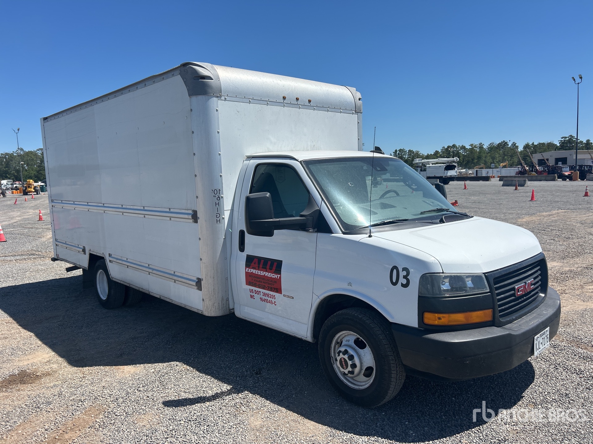 General Appearance with Foto, angolo anteriore destro