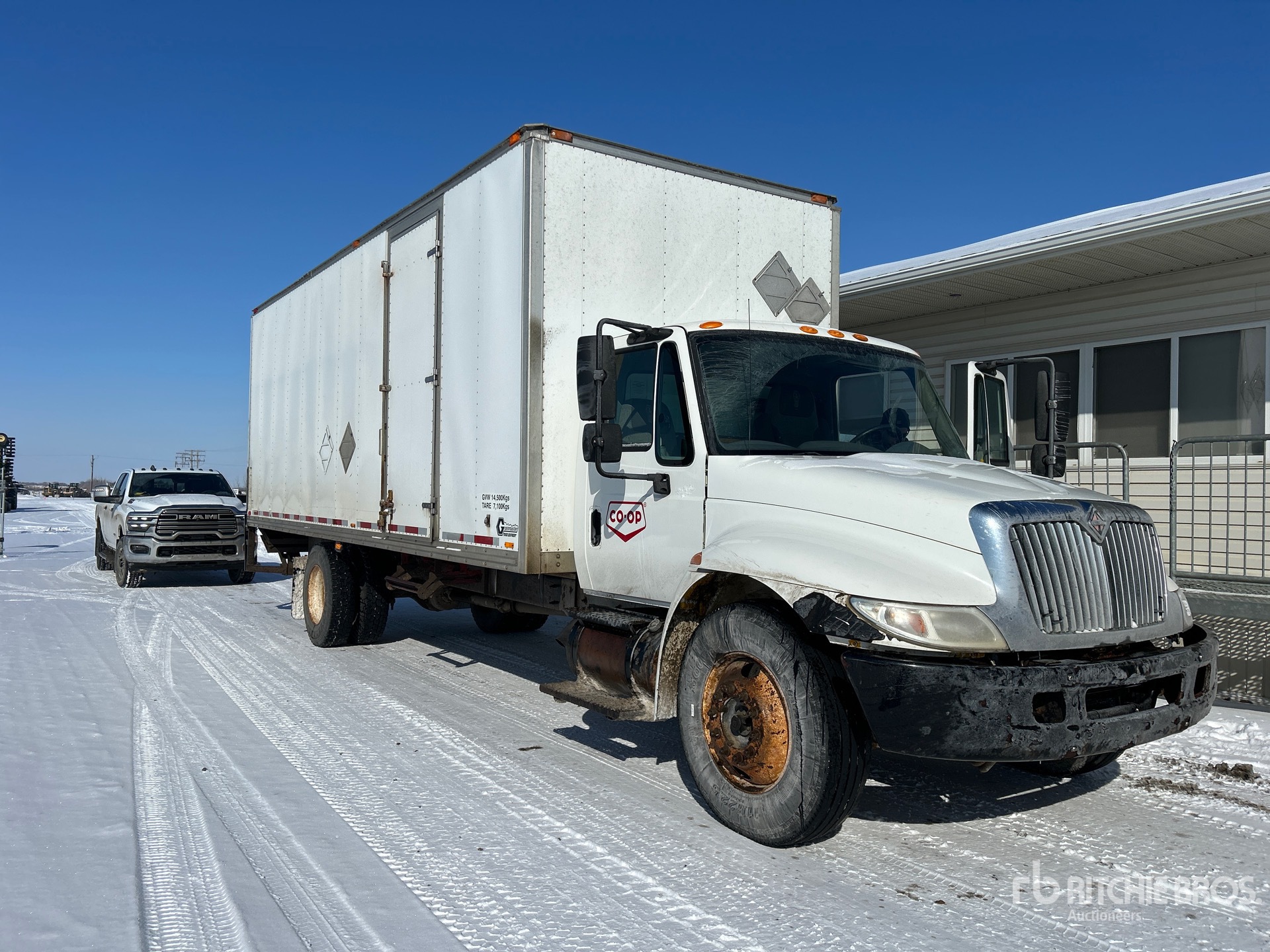 2006 International 4x2