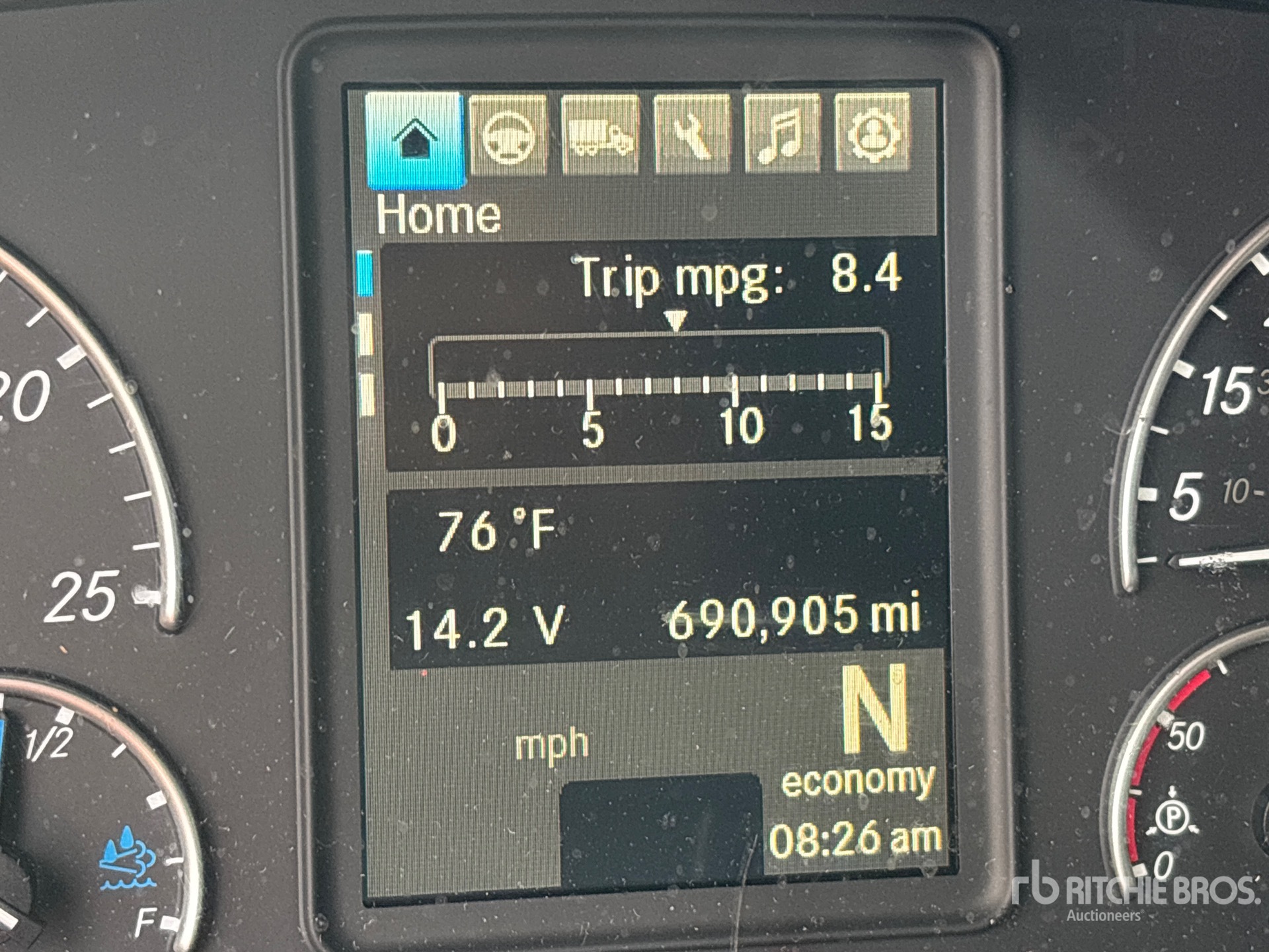 2020 Freightliner CASCADIA 126