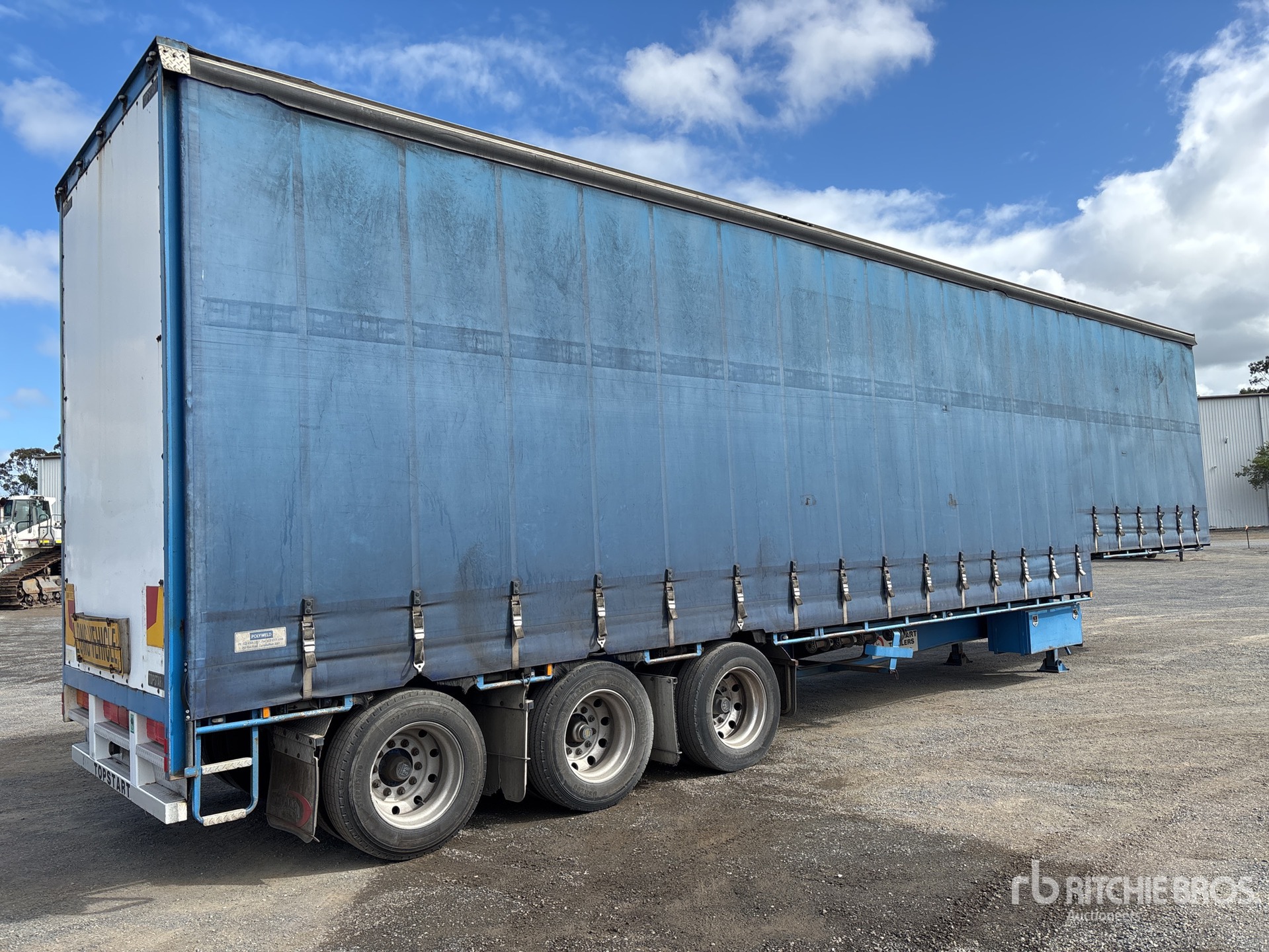 General Appearance with Bild, Ecke hinten links