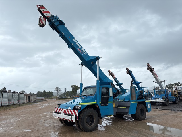 2011 Franna AT-20 20 t 4x4 Pick-and-Carry Crane