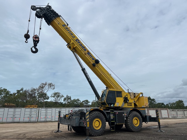 2012 Grove RT880E 75 t 4x4x4 Rough Terrain Crane