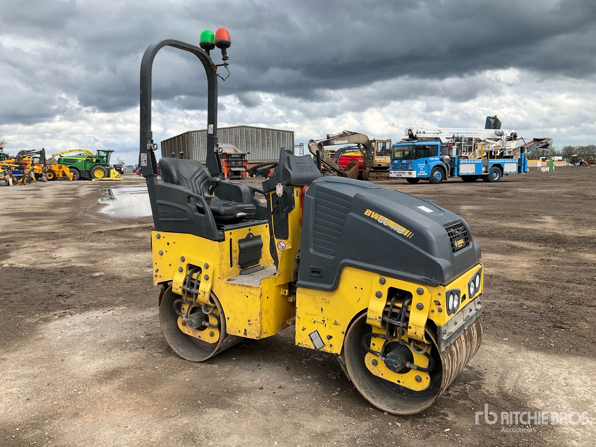 General Appearance with Picture, Right Front Corner