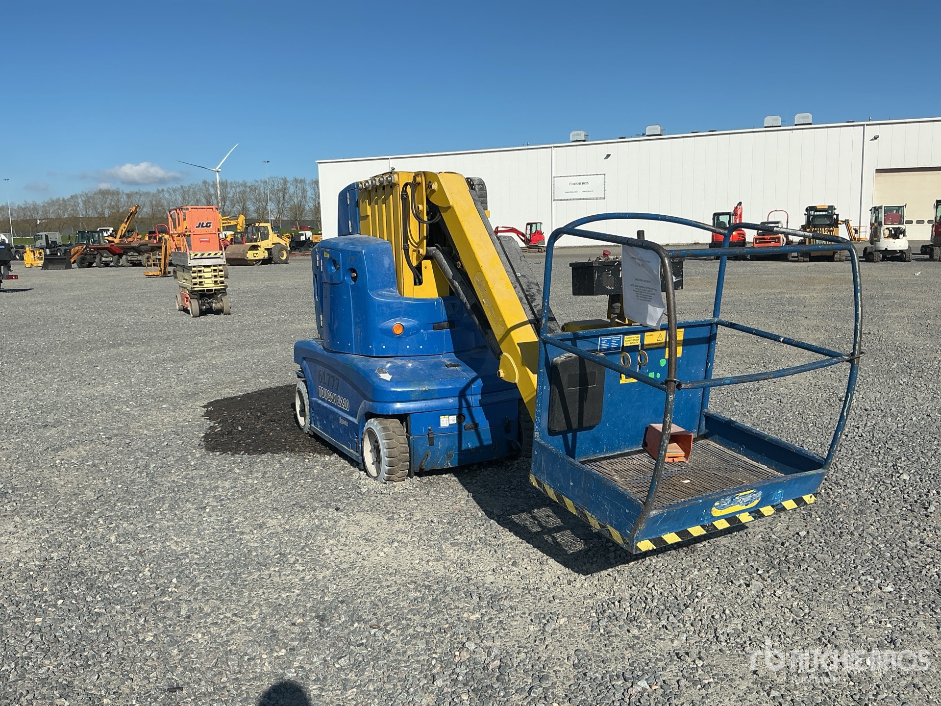 General Appearance with Imagen: esquina trasera izquierda