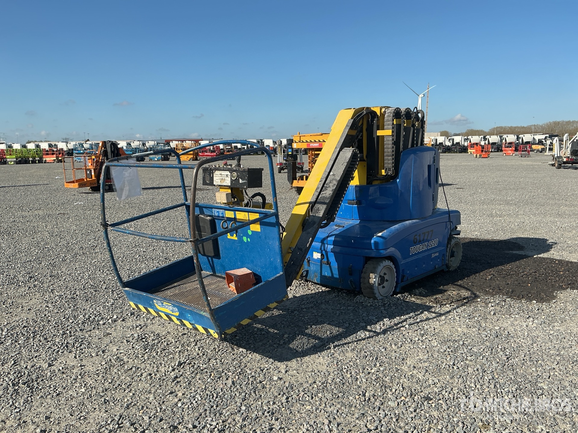 General Appearance with Imagen: esquina trasera derecha