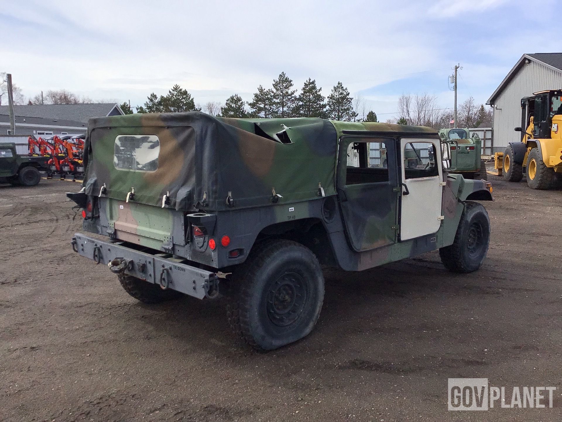 General Appearance with Picture, Right Rear Corner