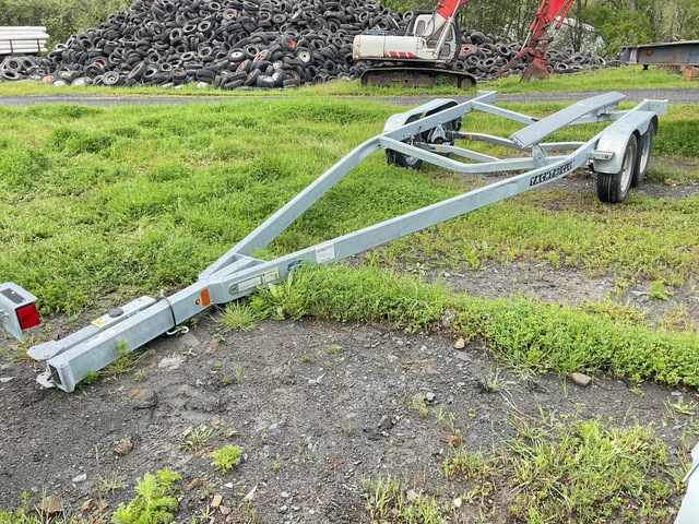 2025 Fabrique 1925BG ASP 22' T/A Boat Trailer