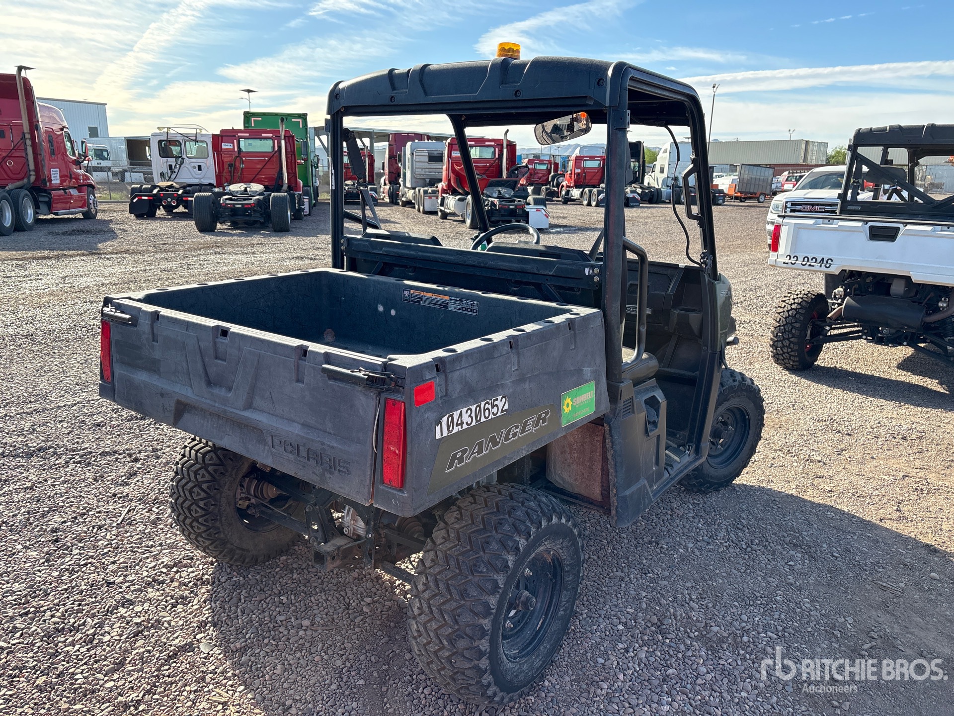 General Appearance with Picture, Right Rear Corner