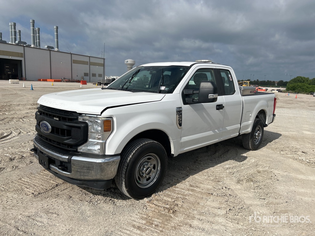 General Appearance with Featured Photo