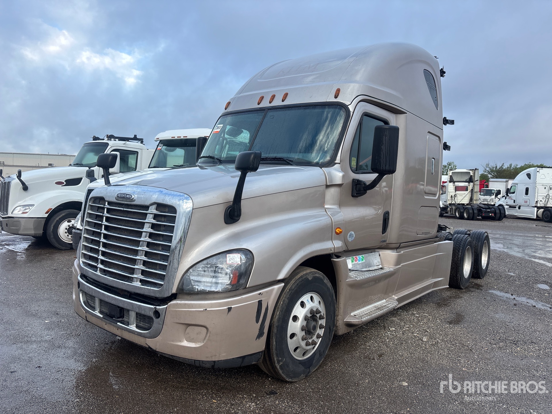 Photo of a 2016 Freightliner CASCADIA 125