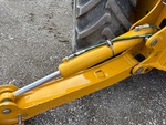 Idraulica with Outrigger Cylinders