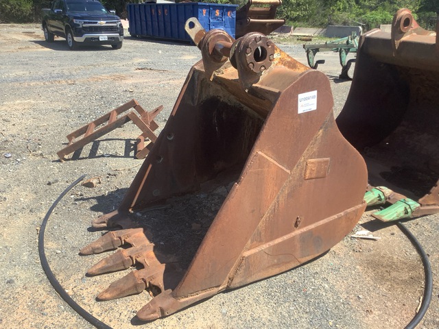 Cat 45 in Digging Excavator Bucket