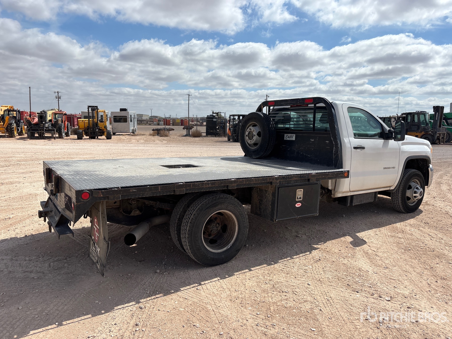 General Appearance with Imagen: esquina trasera derecha