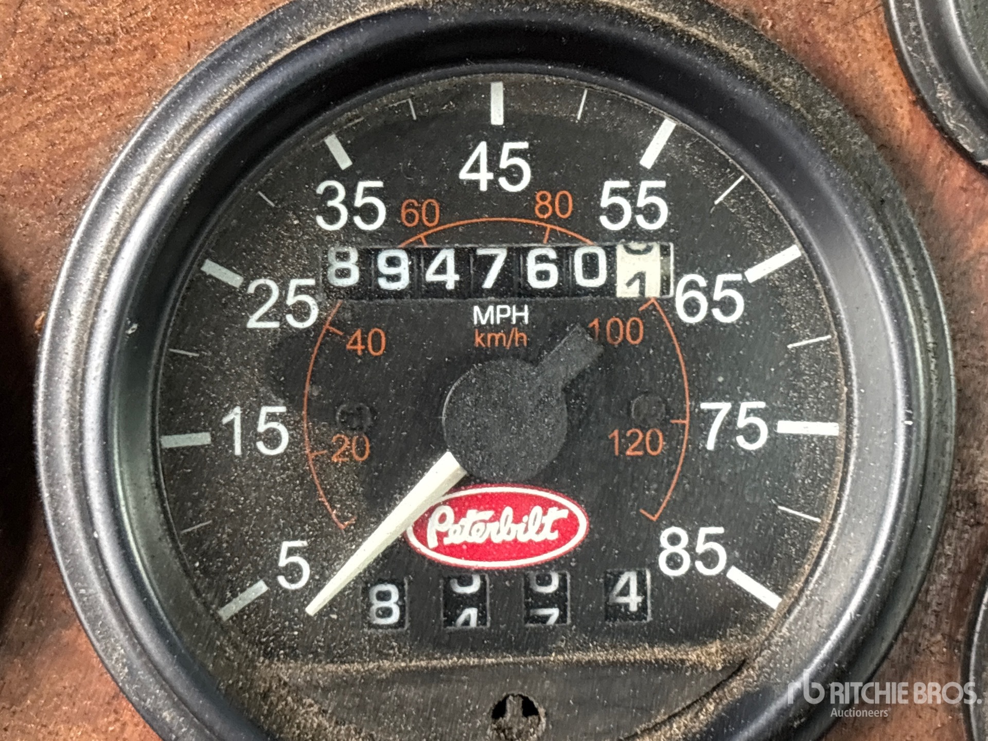 General Appearance with Hour Meter / Odometer