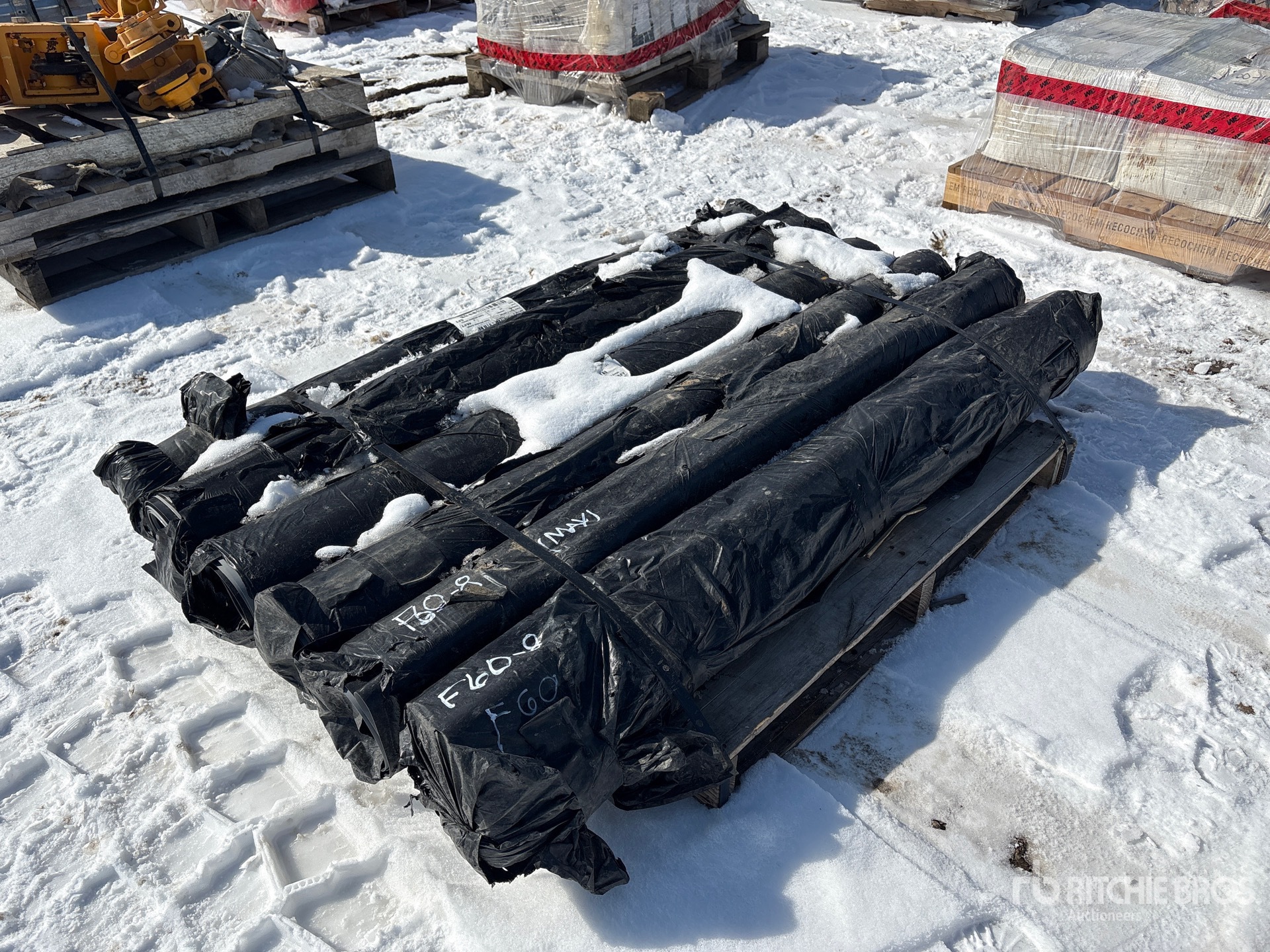 Aspect général with Image, coin avant droit