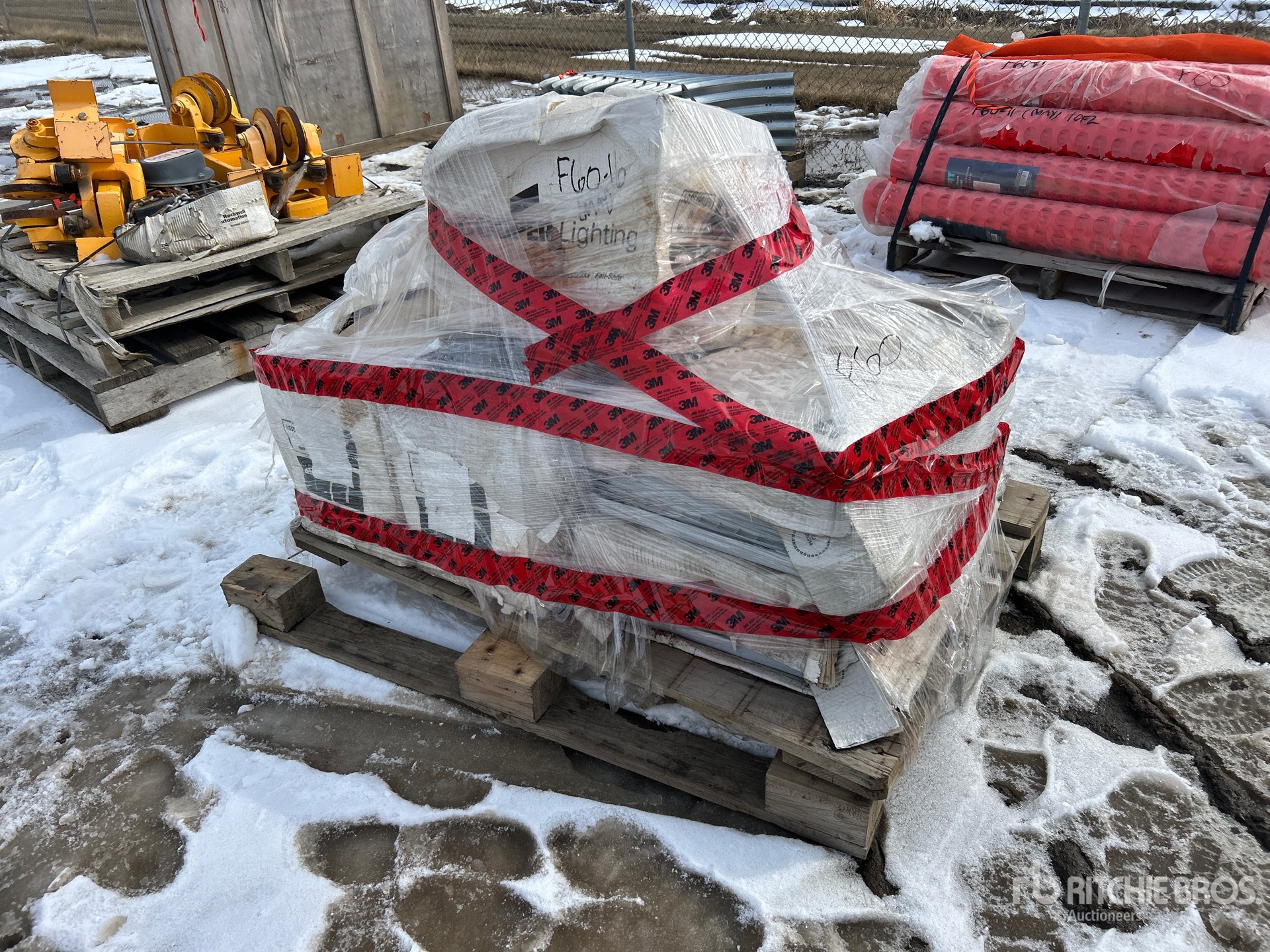 Aspect général with Image, coin avant gauche