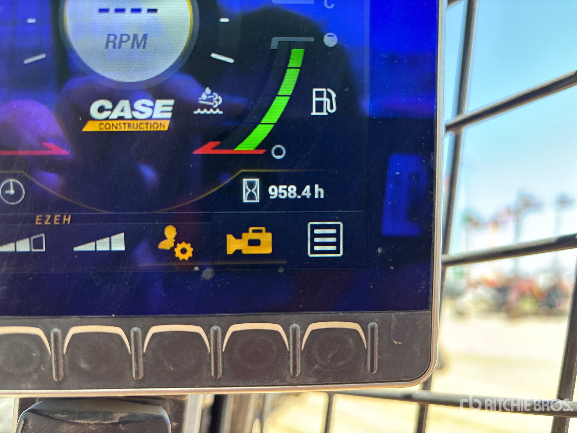 General Appearance with Hour Meter / Odometer