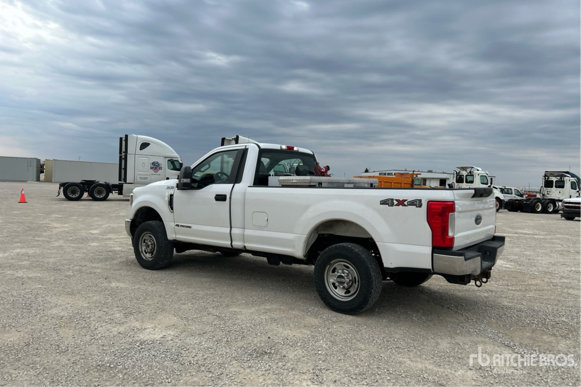 General Appearance with Picture, Left Rear Corner