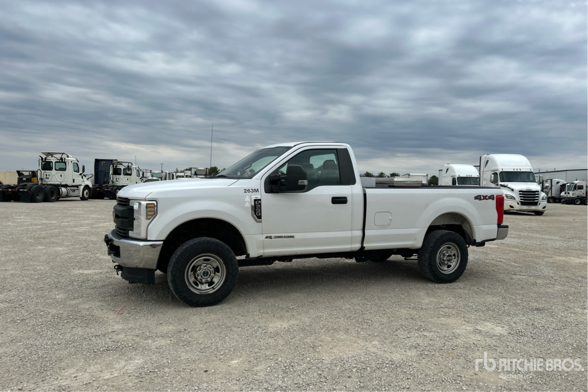 General Appearance with Picture, Left Front Corner