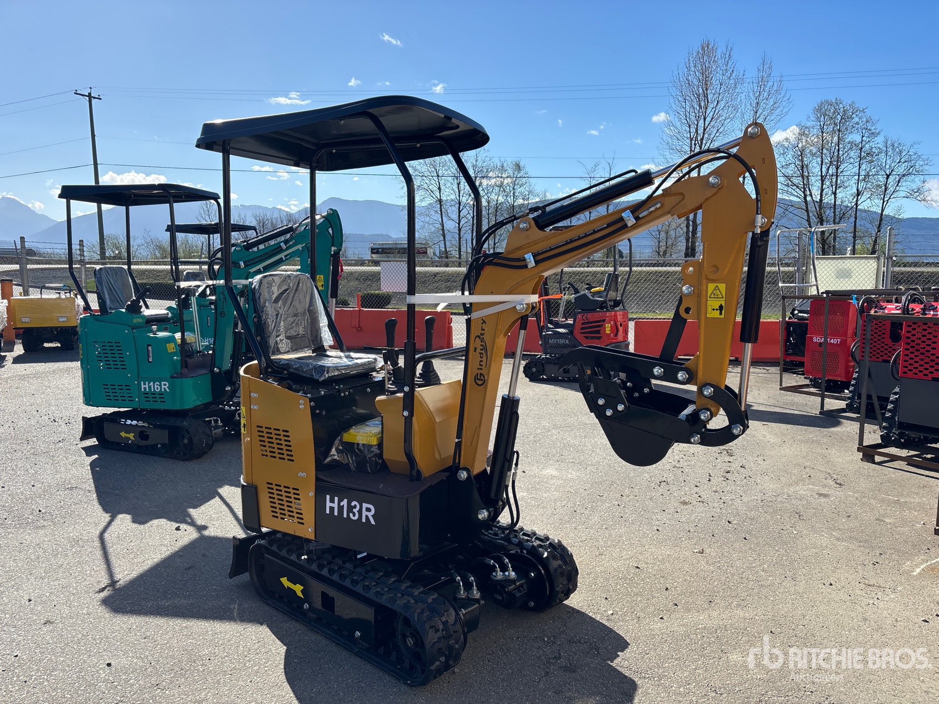 General Appearance with Picture, Right Front Corner