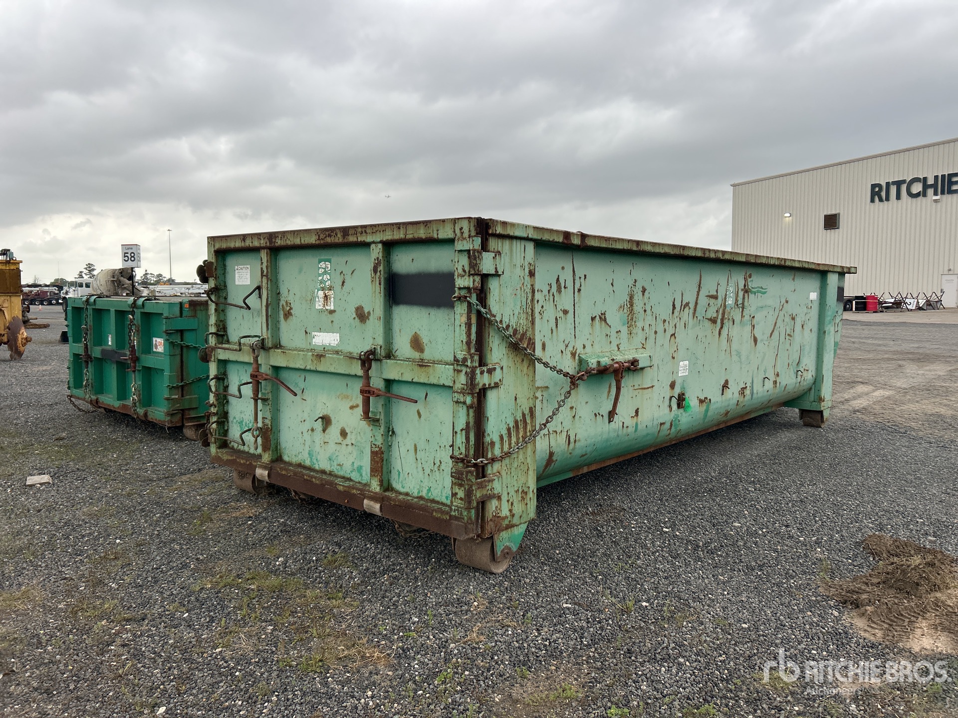 General Appearance with Picture, Right Rear Corner