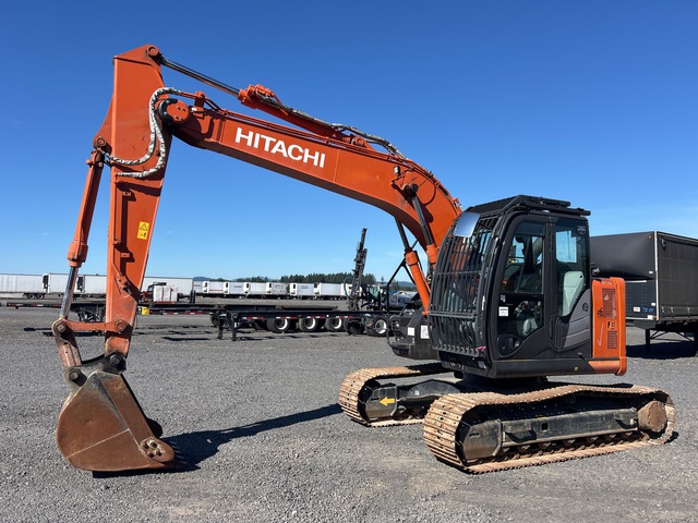 2020 Hitachi ZX135US-6 Tracked Excavator