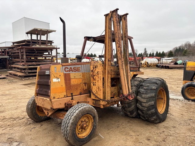 2003 Case 480E 4x2 Ride-On Sideboom