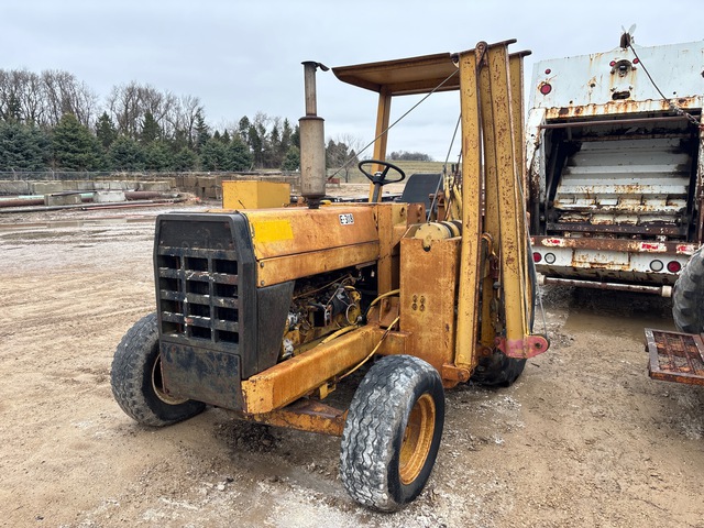 1990 White 263-72030 Sideboom