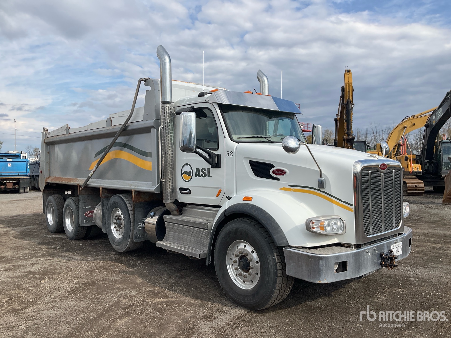 2022 Peterbilt 567
