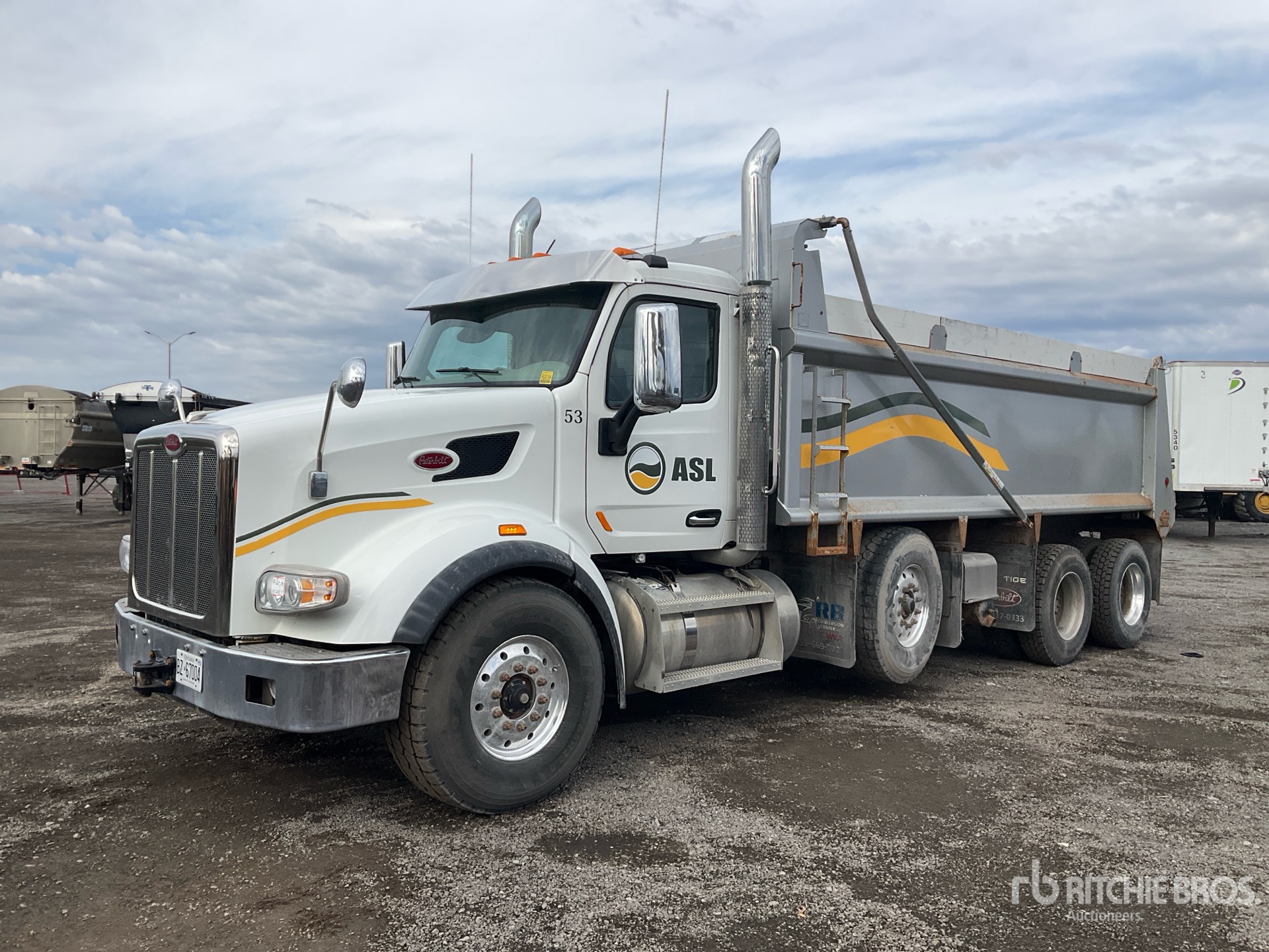 2022 Peterbilt 567
