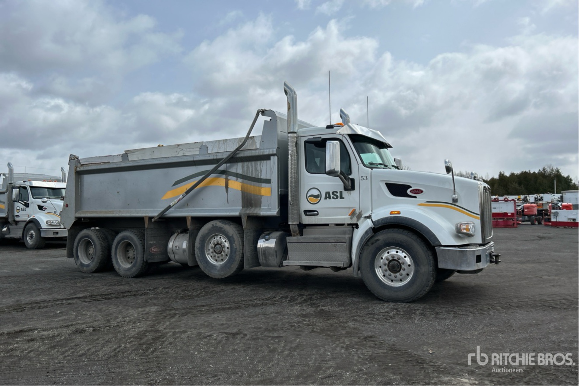 2022 Peterbilt 567