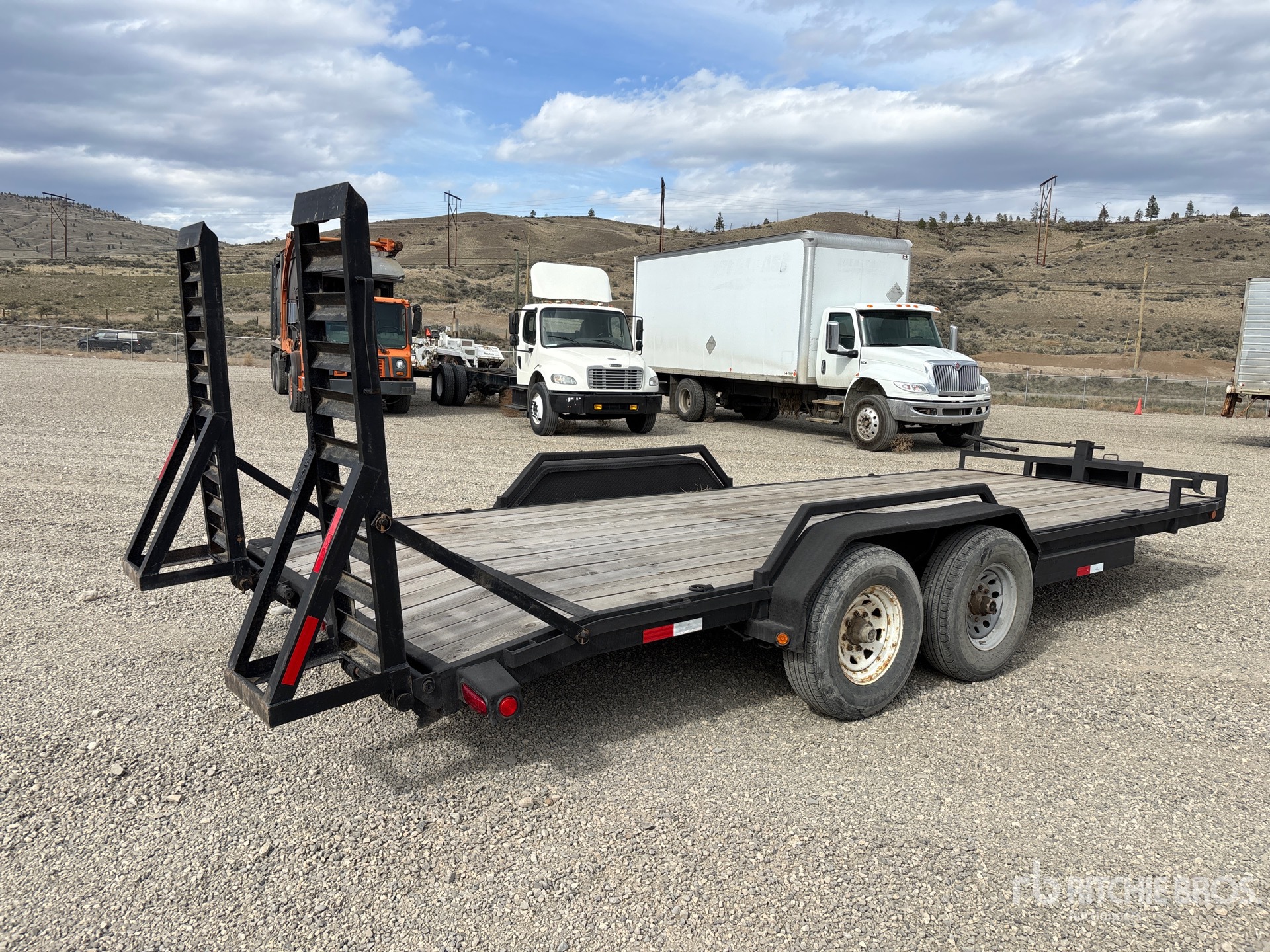 General Appearance with Image, coin arrière droit