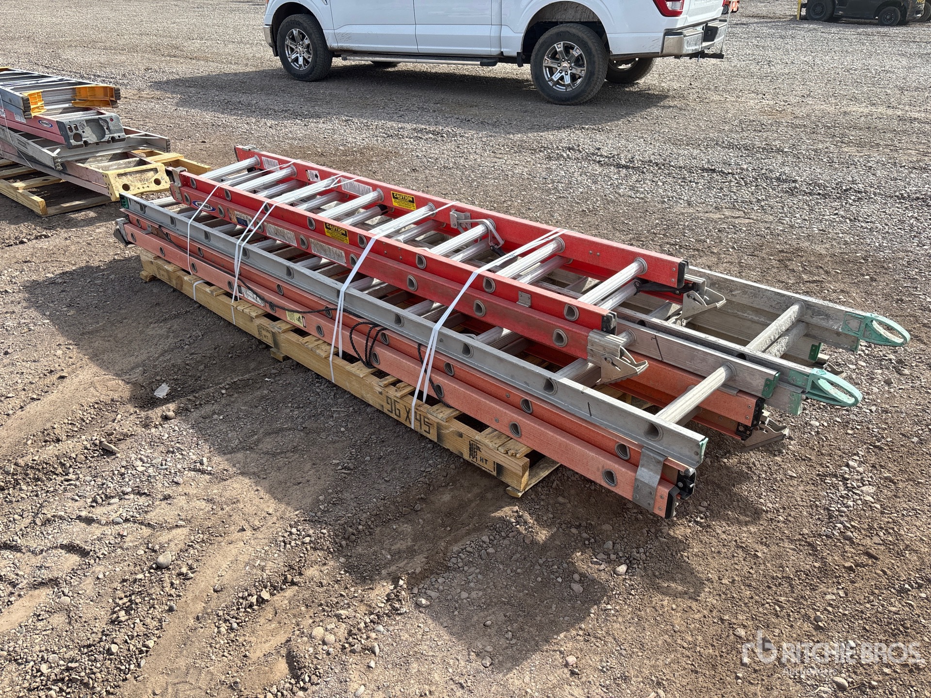 General Appearance with Image, coin arrière droit