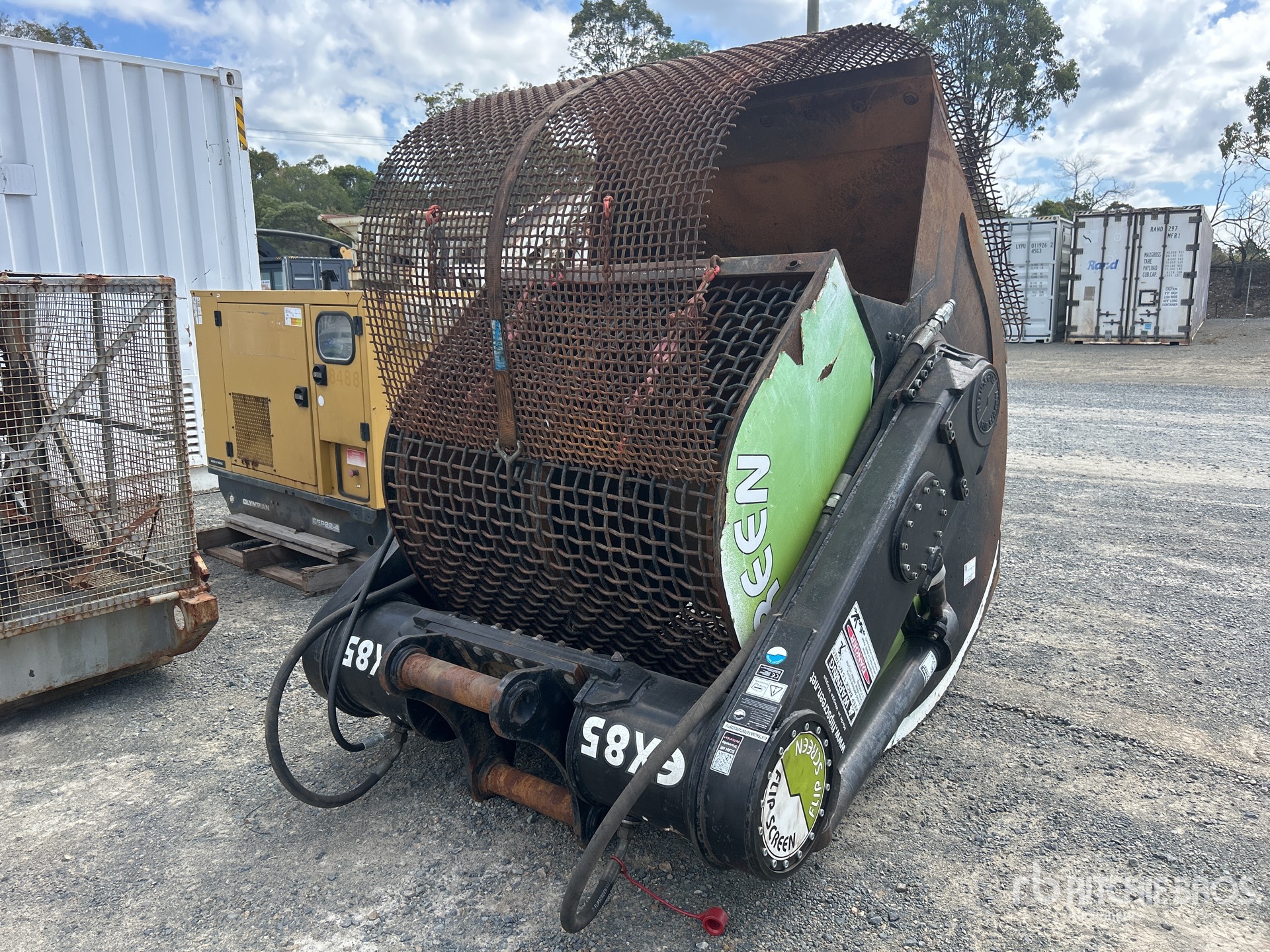 General Appearance with Picture, Right Rear Corner