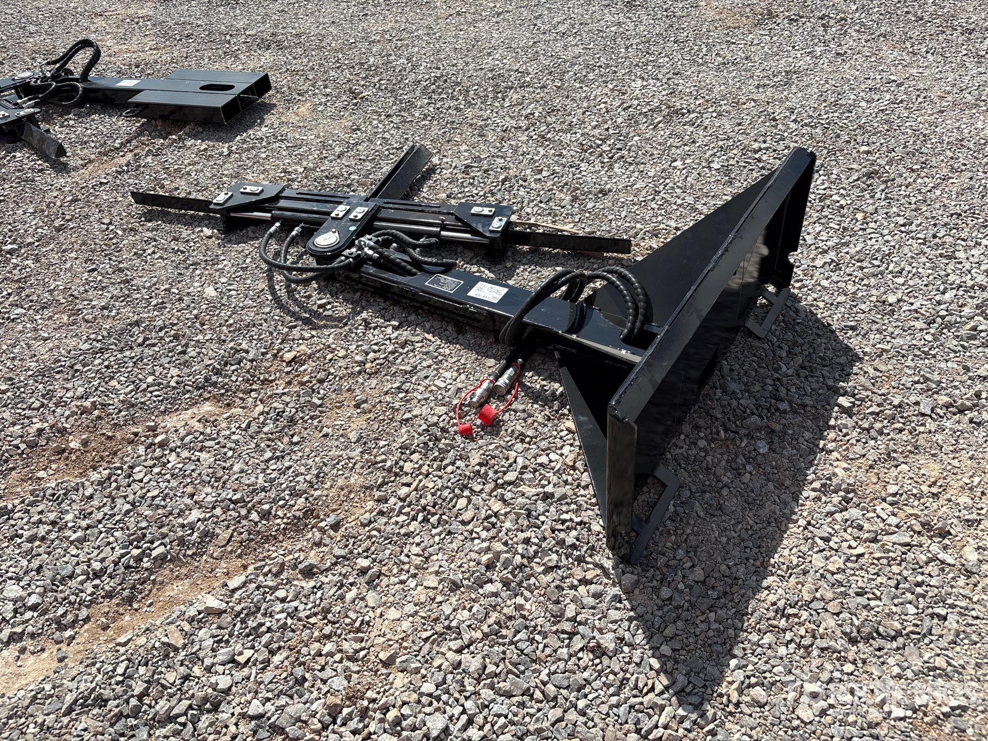 General Appearance with Foto, angolo posteriore sinistro