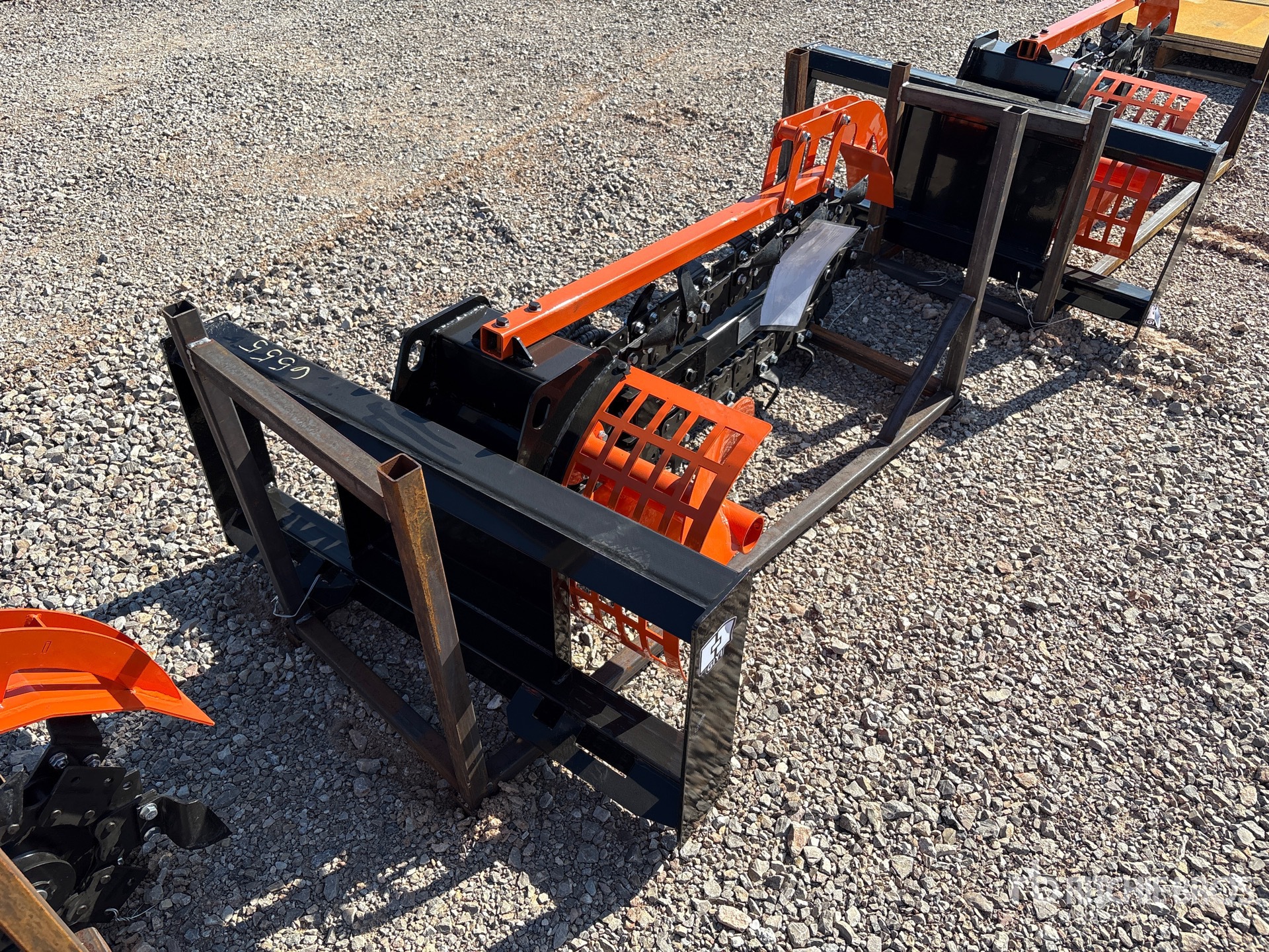 General Appearance with Foto, angolo anteriore sinistro