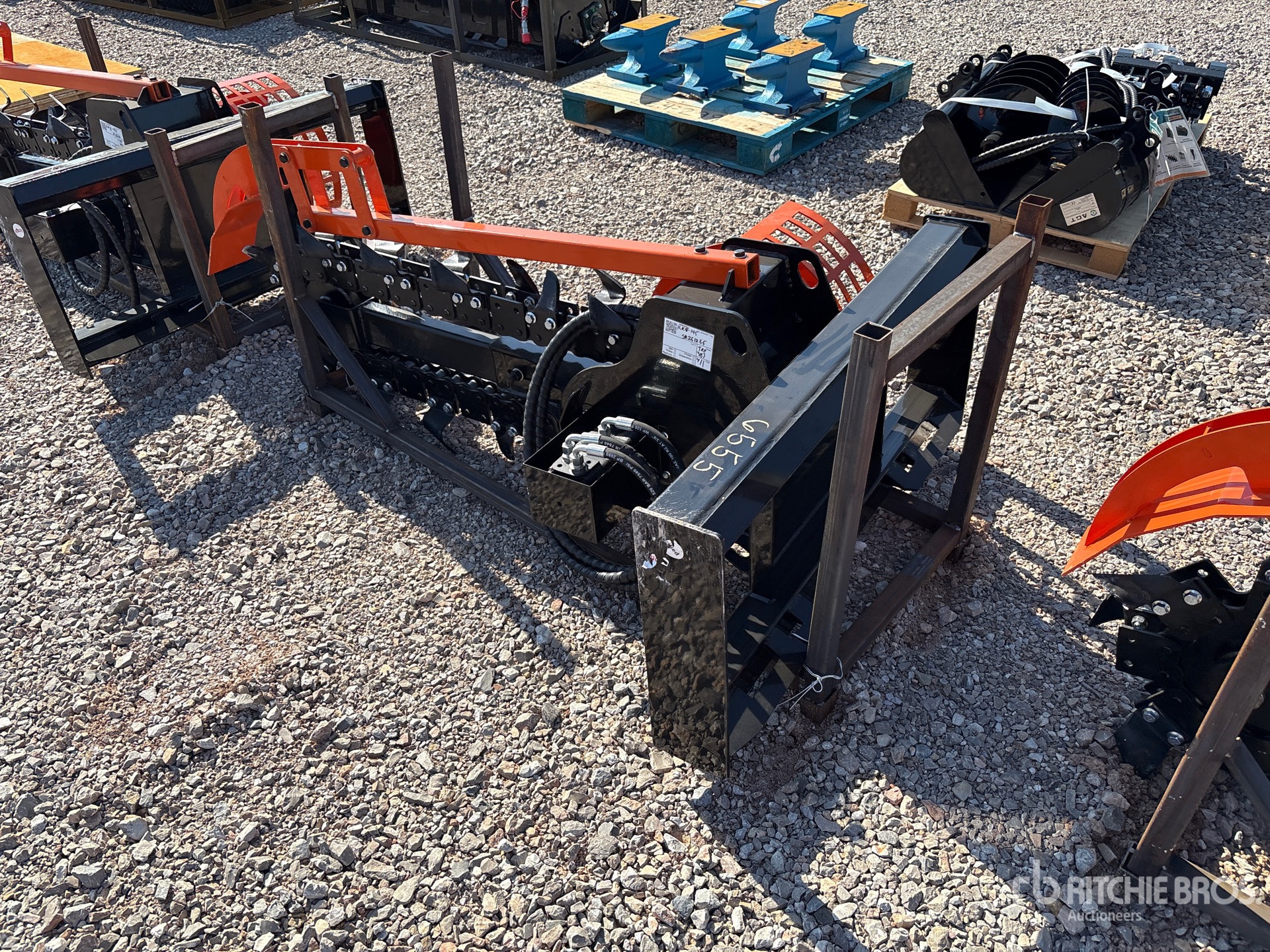 General Appearance with Foto, angolo posteriore sinistro