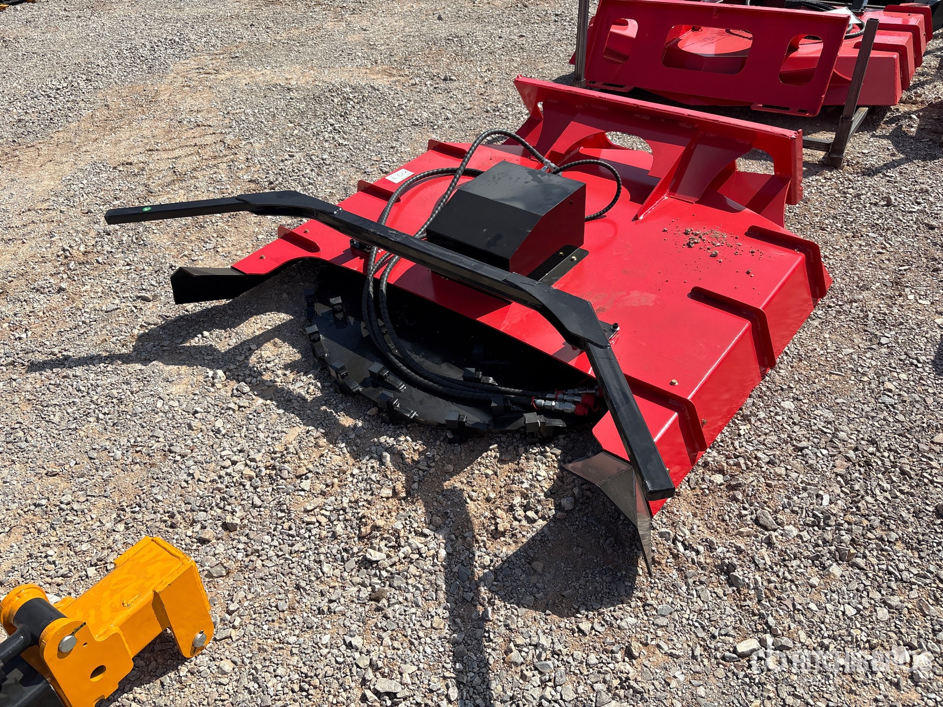 General Appearance with Foto, angolo anteriore sinistro