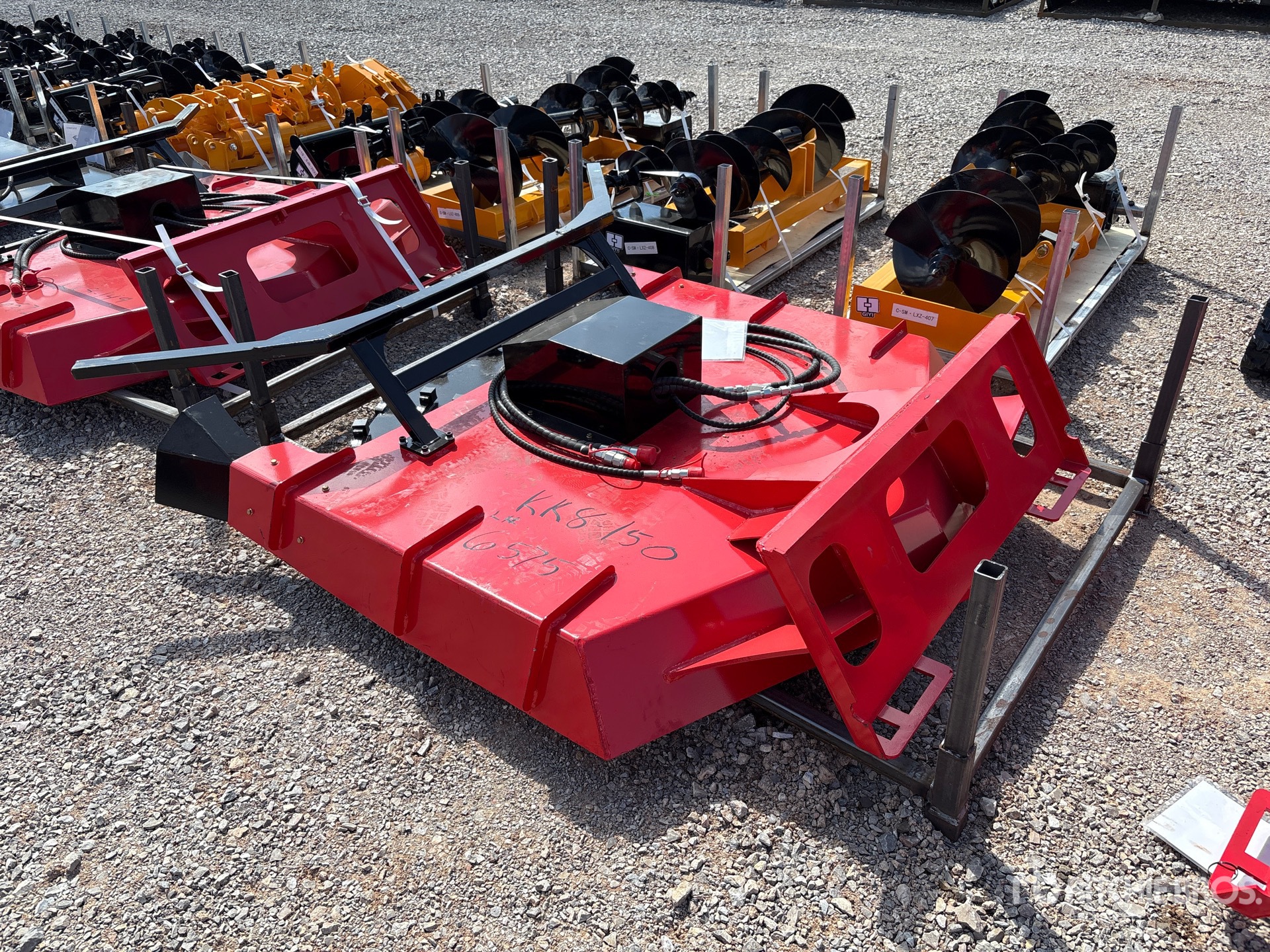 General Appearance with Foto, angolo posteriore sinistro