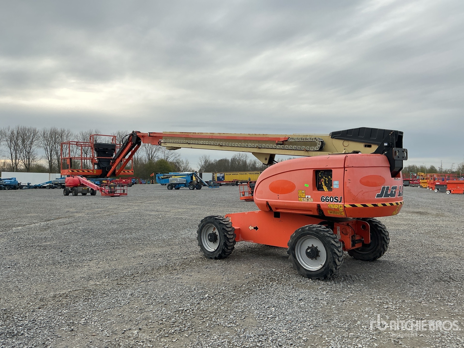 General Appearance with Foto, angolo anteriore destro