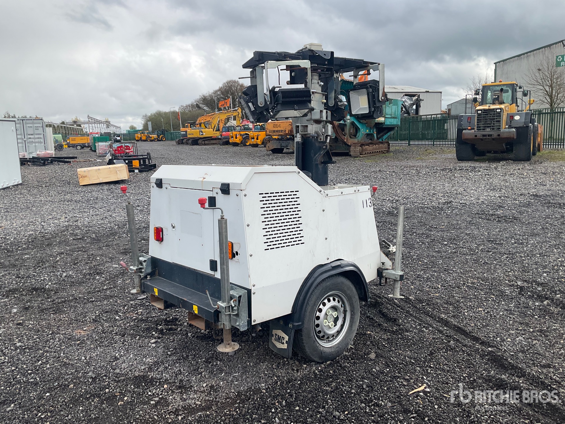 General Appearance with Picture, Right Rear Corner