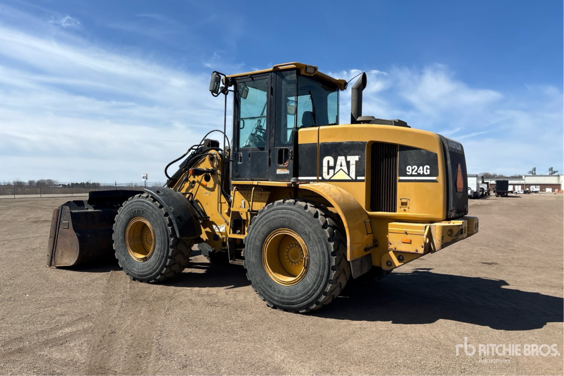 General Appearance with Bild, Ecke hinten links