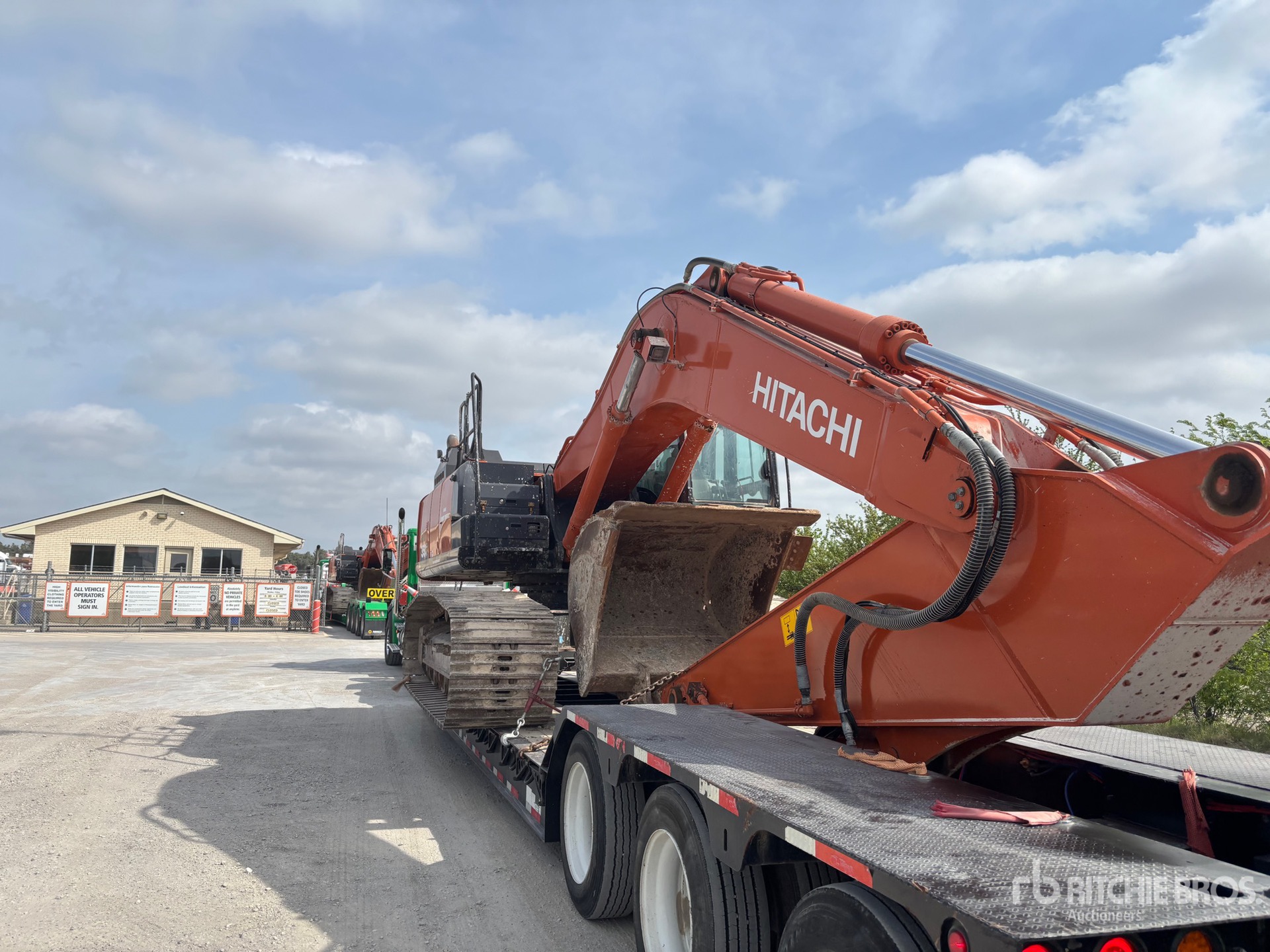 2022 Hitachi ZX350LC-6