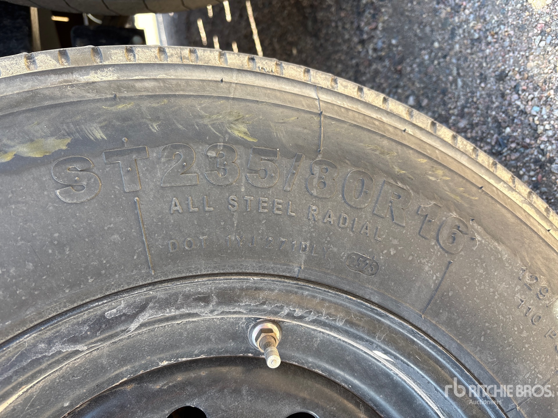 General Appearance with Hour Meter / Odometer