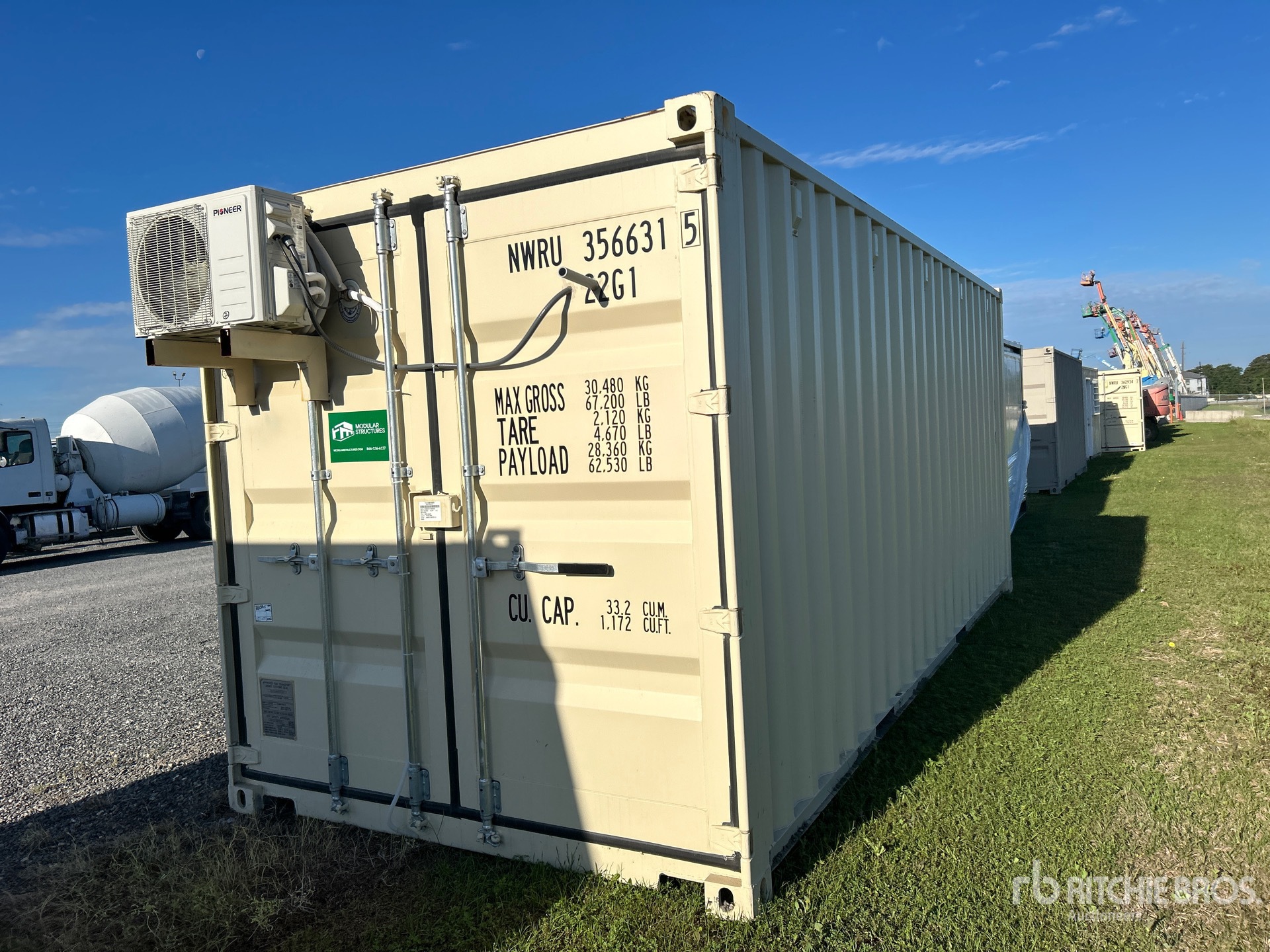 General Appearance with Picture, Right Rear Corner