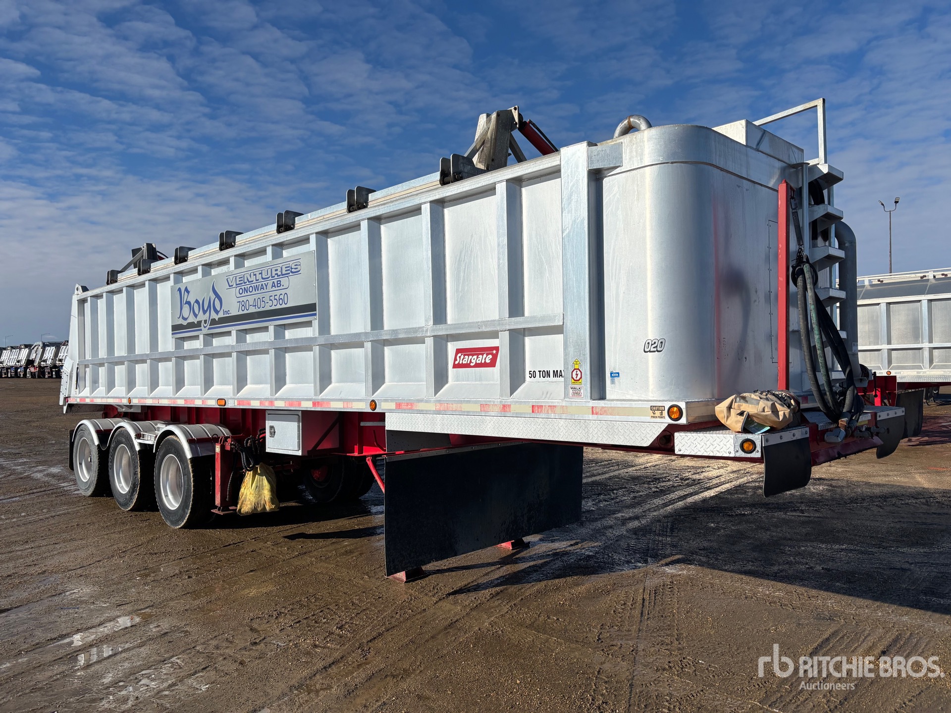 General Appearance with Image, coin avant droit