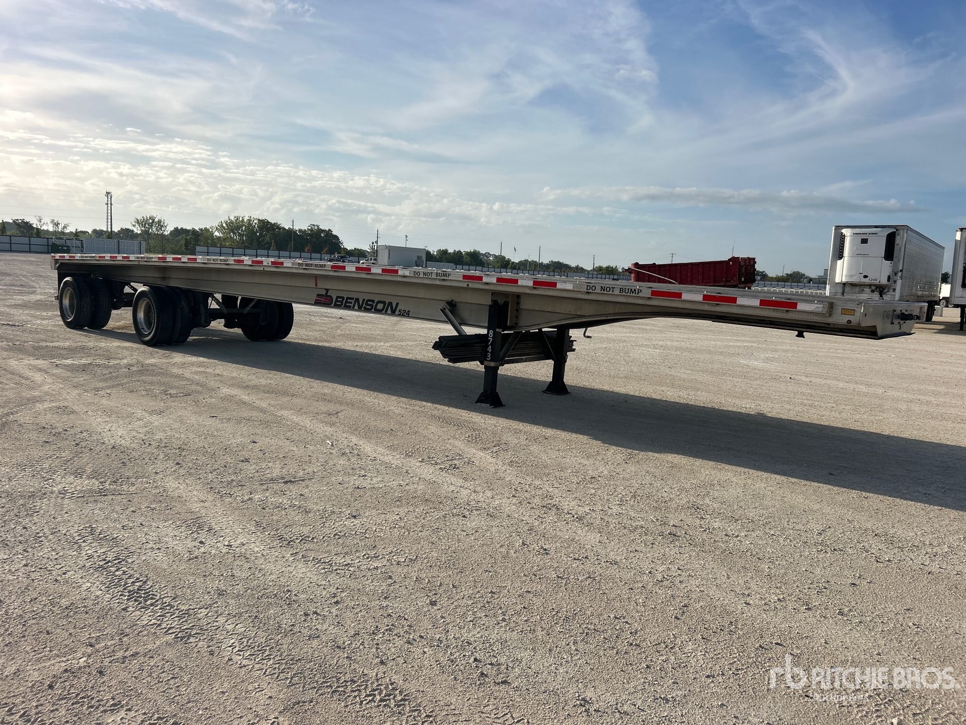 General Appearance with Imagen: esquina delantera derecha