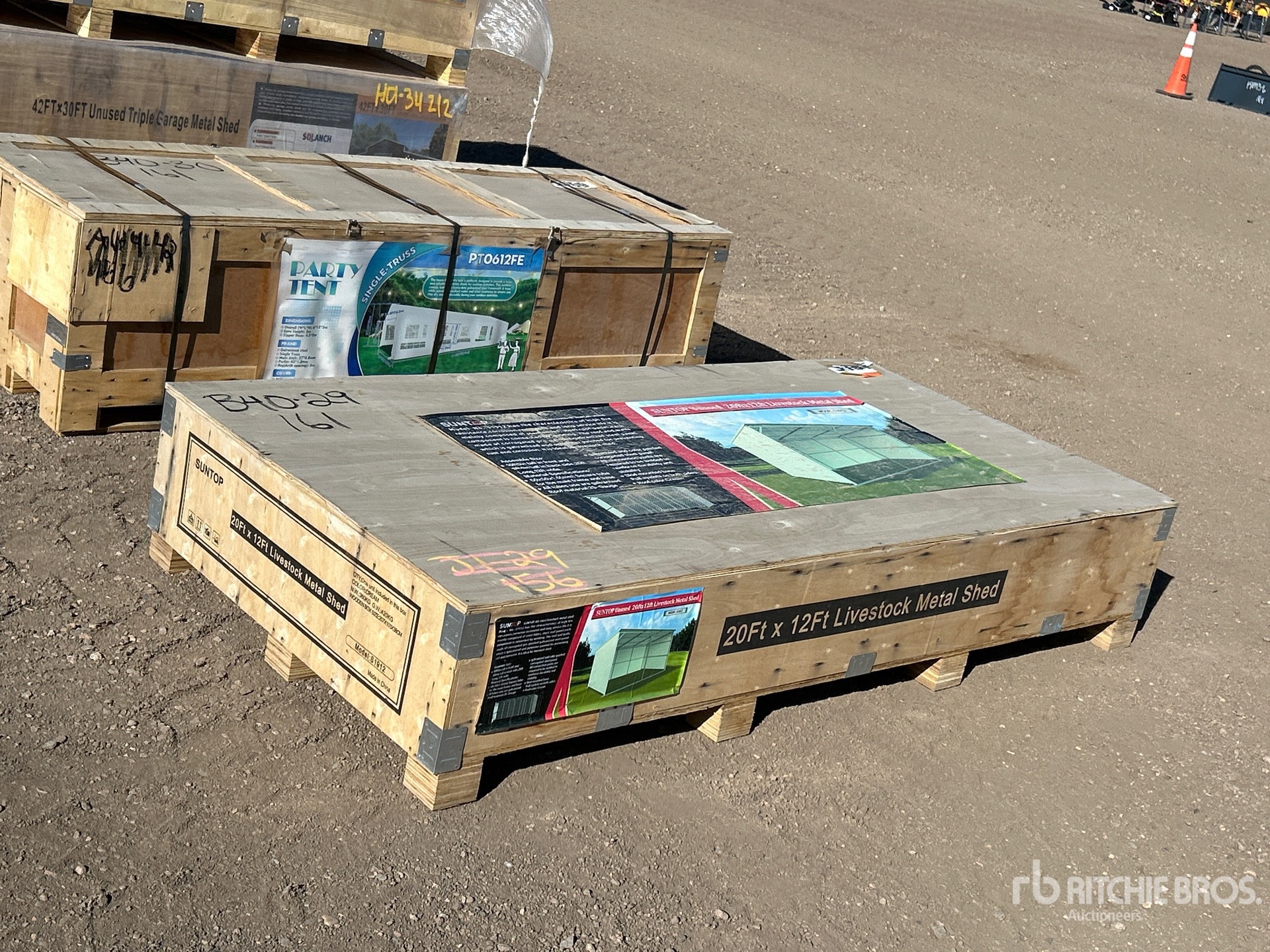 General Appearance with Picture, Left Front Corner