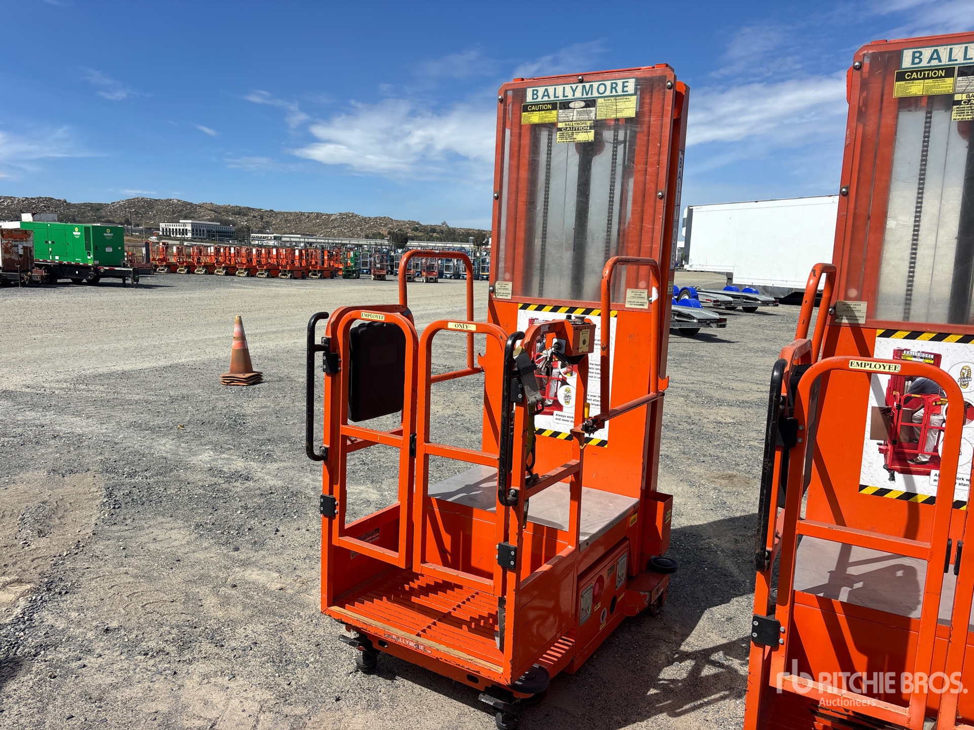 General Appearance with Picture, Left Front Corner