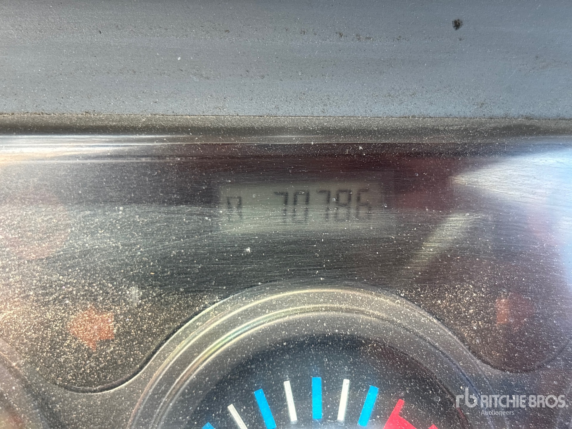 General Appearance with Hour Meter / Odometer
